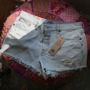 Levi’s high waisted wedgie shorts